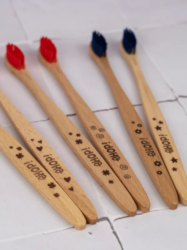 Brosses à dents en bois de charme - ehop ! brosses à dents en bois